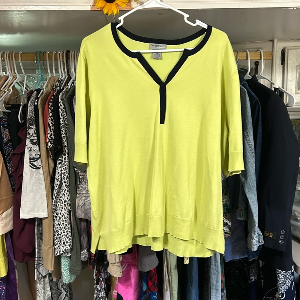 Designer Originals 3x pistachio blouse